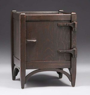 Jamestown Furniture Co One-Door Cellarette c1910