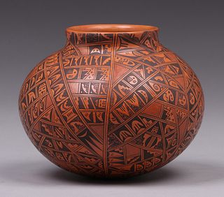 Pueblo Pottery Vase Bonnie Nampeyo c1970s
