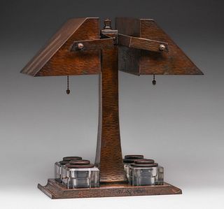 Roycroft Hammered Copper Desk Lamp c1920s