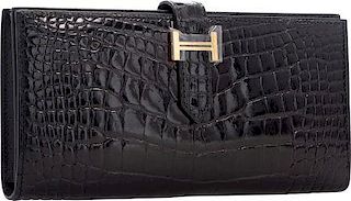 Hermes Shiny Black Alligator Bearn Wallet with Gold Hardware Very Good Condition 7" Width x 3.5" Height x .5" Depth