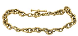 Kieselstein-Cord 18 Karat Gold Large Link Necklace, having t-bar, length 18 inches, 200 grams.