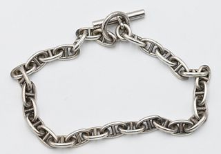 Hermes Sterling Silver Necklace, having t-bar, marked HERMES, Paris, length 16 1/2 inches, 4.9 t. oz.