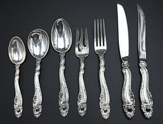 134 Piece Gorham Sterling Silver Flatware Set, to include 20 dinner forks, 23 salad forks, 29 teaspoons, 12 tablespoons, 24 soup spoons, 13 lunch kniv