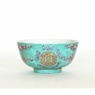 Chinese Green-Ground Faille-Rose Porcelain Bowl