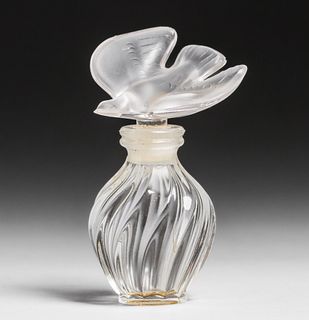 Lalique Nina Ricci Perfume Bottle