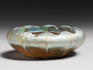 Steuben Aurene Art Glass Scalloped Bowl c1920s