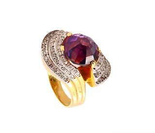 7.31 Cts in amethyst and diamonds 18k Gold Ring