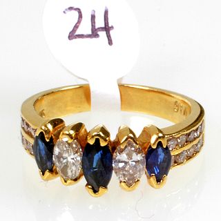 Ladies 18kt Yellow Gold and Sapphire Ring