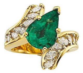 Emerald, Diamond, Gold Ring, H. Stern
