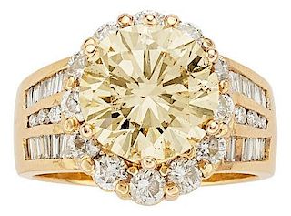 Colored Diamond, Diamond, Gold Ring