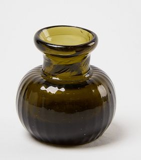 Rare Ribbed Olive Miniature Ink
