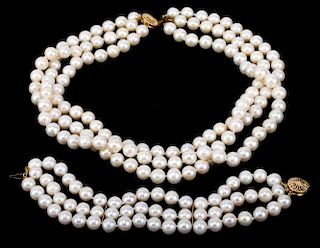 A Matching Pearl Necklace and Bracelet Set
