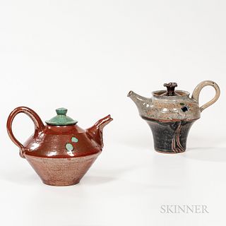 Two Gerry Williams (1926-2014) Studio Pottery Teapots
