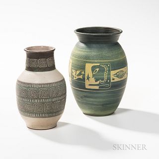 Two Gerry Williams (1926-2014) Studio Pottery Sgraffito Vases