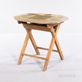 Small Country Gray-painted Pine Sawbuck Table