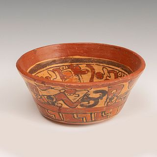 Mayan culture bowl. Honduras-El Salvador, 500-800 A.D. 
Polychrome terracotta. 
Measures: 9 x 20 cm (diameter).