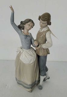 1984 LLadro Folk Dancing Figurine