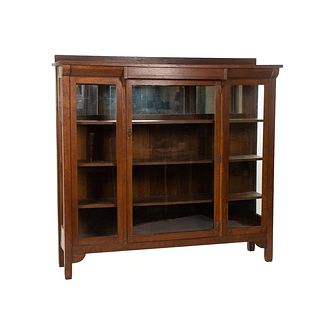 Stickley Brothers Arts and Craft China Cabinet