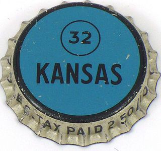 1945 Generic Kansas 32oz tax Cork Backed crown Milwaukee, Wisconsin