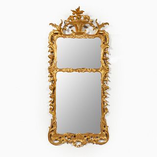 ITALIAN CARVED GILTWOOD ROCOCO-STYLE MIRROR