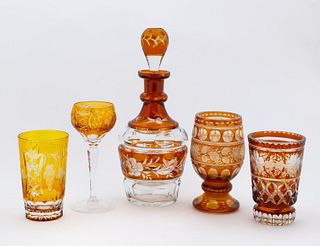 SELECTION OF AMBER GLASS TABLEWARE, 5PC
