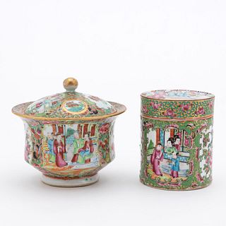 TWO CHINESE ROSE MEDALLION PIECES, LIDDED
