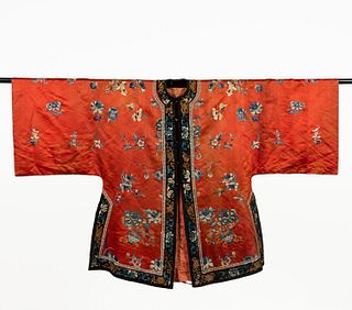 CHINESE EMBROIDERED RED FLORAL DECORATED SILK ROBE