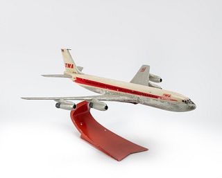 VINTAGE TWA BOEING 707 MODEL AIRPLANE
