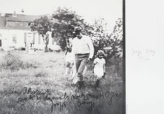 Beuys, Joseph Set aus 5 Ausstellungsplakaten. 1969 - 1981. Mit 3 Offsets und 2 Farbserigraphien, je auf Papier. Blattmaße von 42 x 59 cm bis 121 x 63 