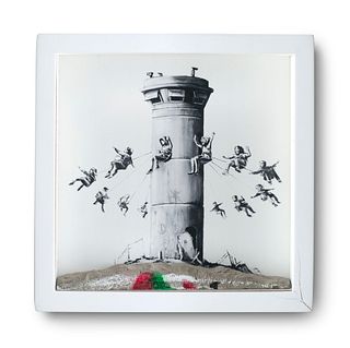 Banksy The Walled Off Hotel Box Set. Digitaldruck auf Papier, Beton, Sprühfarbe, IKEA Rahmen. 25,5 x 25,5 x 4,5 cm. Verso nummeriert. - Der Rahmen par