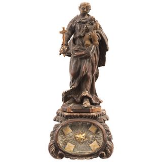 RELIQUARY FRANCE, 19TH CENTURY Made of carved, stuccoed and inked wood Contains 5 relics Conservation details | RELICARIO FRANCIA, SIGLO XIX Elaborado