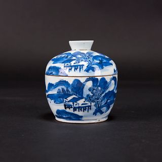 A BLUE AND WHITE 'LANDSCAPE' BOWL AND COVER 
