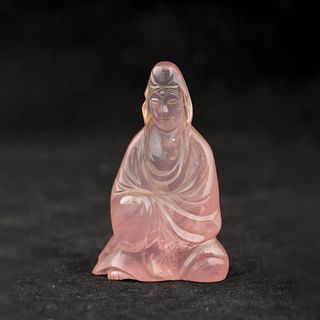 A CHINESE ROSE QUARTZ CRYSTAL OF GODDESS STATUE