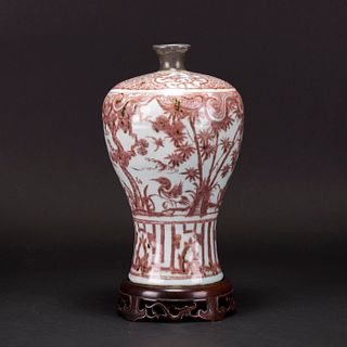A COPPER-RED 'DEER AND CRANE' VASE, MEIPING, W/BASE