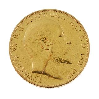 Edward VII, Sovereign 1903P. Fine, pitted, score through neck. <br><br>Fine, pitted, score through n