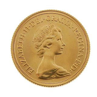 Elizabeth II, Sovereign 1981. About uncirculated. <br><br>About uncirculated.