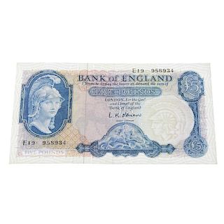 Bank of England, O'Brien ú5 (B 277), good very fine, Beale 10/- (B 266), extremely fine, others (9),