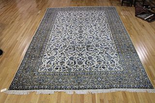 Vintage And Finely Hand Woven Openfield Carpet.
