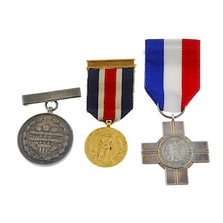National Service League for Merit medal, 18ct gold, engraved to 'Leveson Scarth 1912', hallmarked Bi