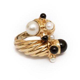 18K Gold  Ring with Cultured Pearl and Black Onyx