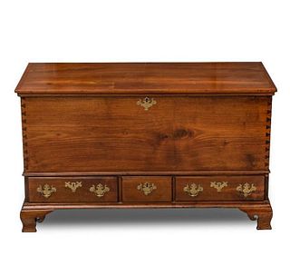 Good Period Chippendale Mahogany circa 1790 blanket chest
