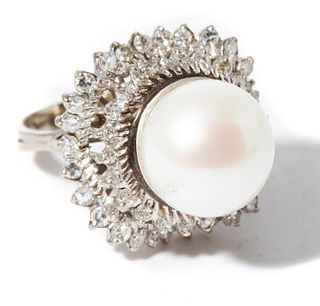 Ring, 18k and pearl and diamond ring, 7.5 dwts