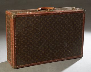 Louis Vuitton Hard Suitcase, with keys and clochette, with original Louis Vuitton tag inside, with serial number 932732, H.- 8 3/4 in., W.- 28 in., D.