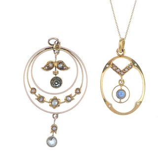 Two gem-set pendants. To include an early 20th century gold openwork pendant with aquamarine foliate