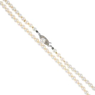 MIKIMOTO - a cultured pearl single-strand collar. Comprising eighty-two slightly graduated cultured