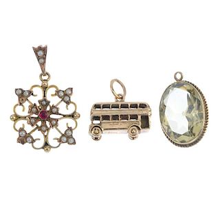 A selection of early 20th century and later jewellery. To include a 15ct gold turquoise and split pe