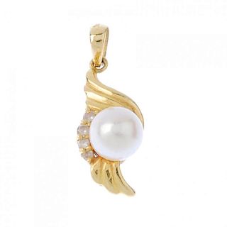 (174110) A cultured pearl and diamond pendant. Estimated total diamond weight 0.09ct. Length 2.5cms.