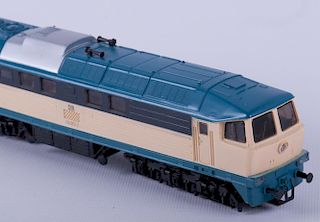 Piko H0-Diesel Locomotive, DR 130 005-2