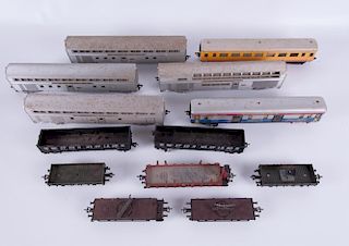Fleischmann Model Train Set of Thirteen (13)
