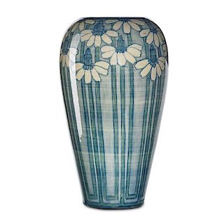 HARRIET JOOR; NEWCOMB COLLEGE Fine early vase